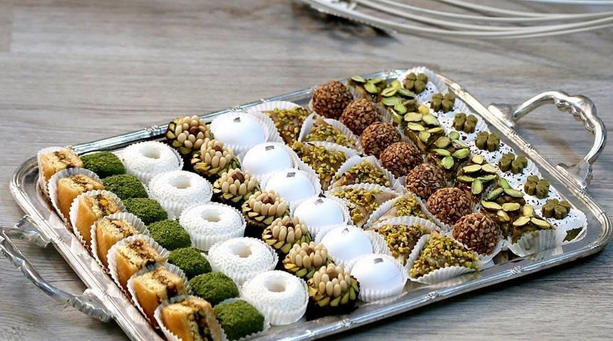 صفاقس : المُرطبات وحلويات العيد من عادات عائلية الى من إستطاع اليها سبيلا