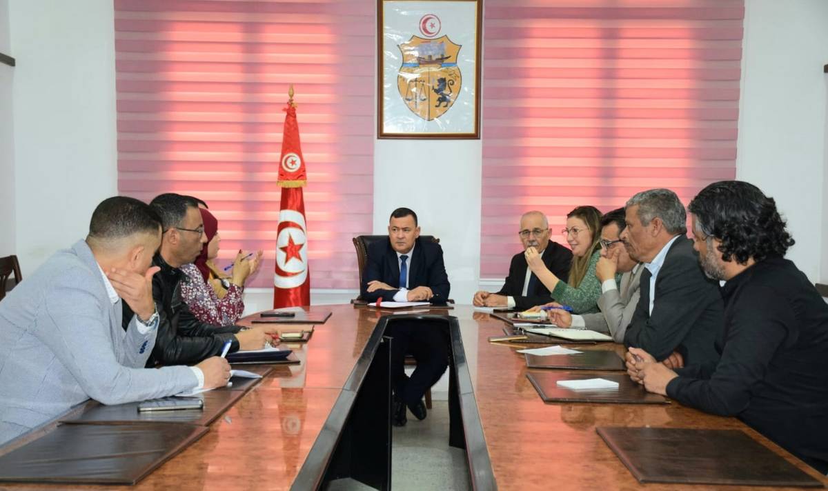 الحبيب  بلغوثي يجتمع بأعضاء مجلس نواب الشعب عن جهة صفاقس