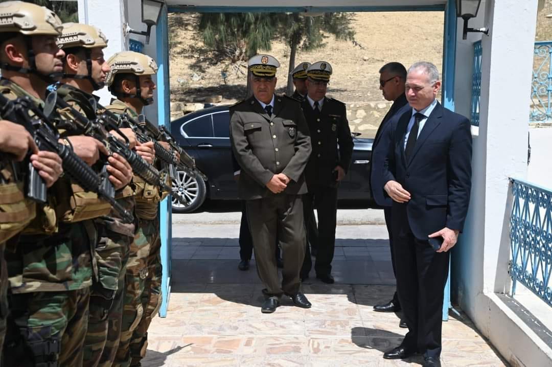 آمر الحرس الوطني في زيارة تفقد ميدانية