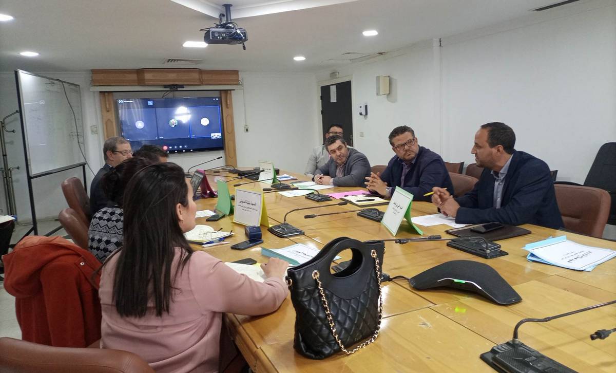 جلسة عمل بمقر الإدارة العامة للتجديد الجامعي لاستعراض نشاط الثلاثي الاول من سنة 2023