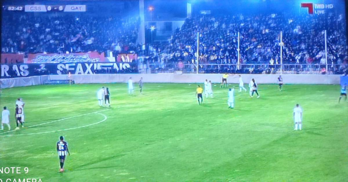 تعادل عادل  بين  النادي  الصفاقسي ونادي  قطر