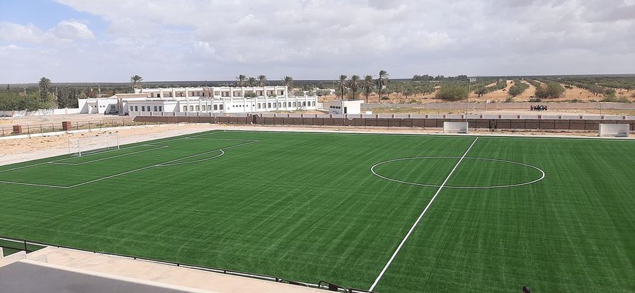 صفاقس :  الملعب البلدي بمنزل شاكر جاهز