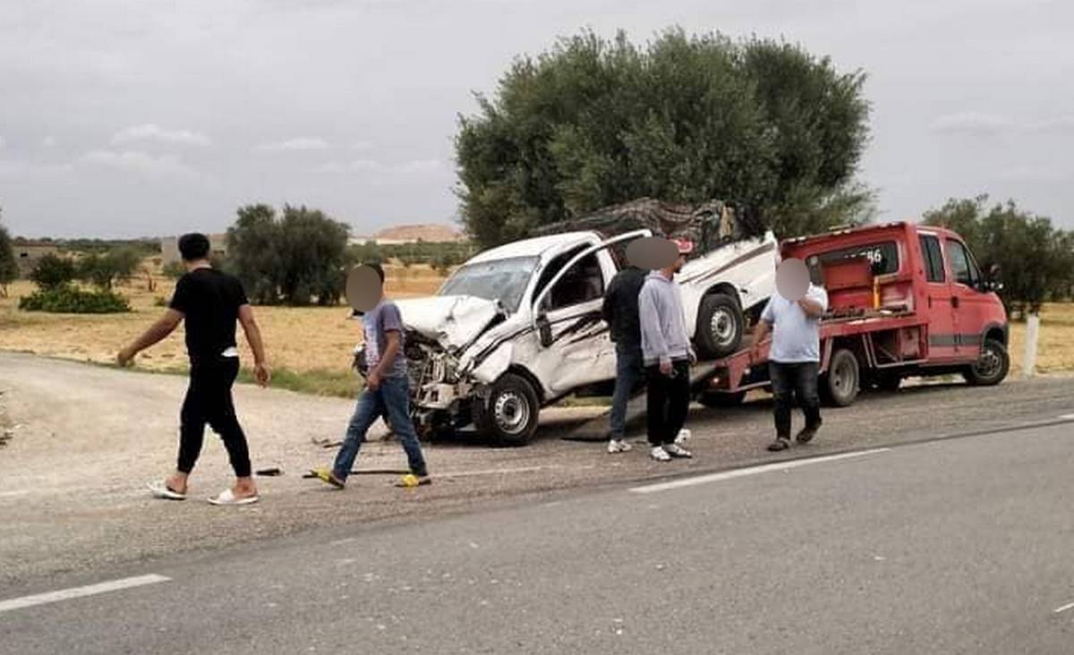 صفاقس  بئرعلي  بن  خليفة : حادث  مرور  يخلّف  ثلاثة  جرحى