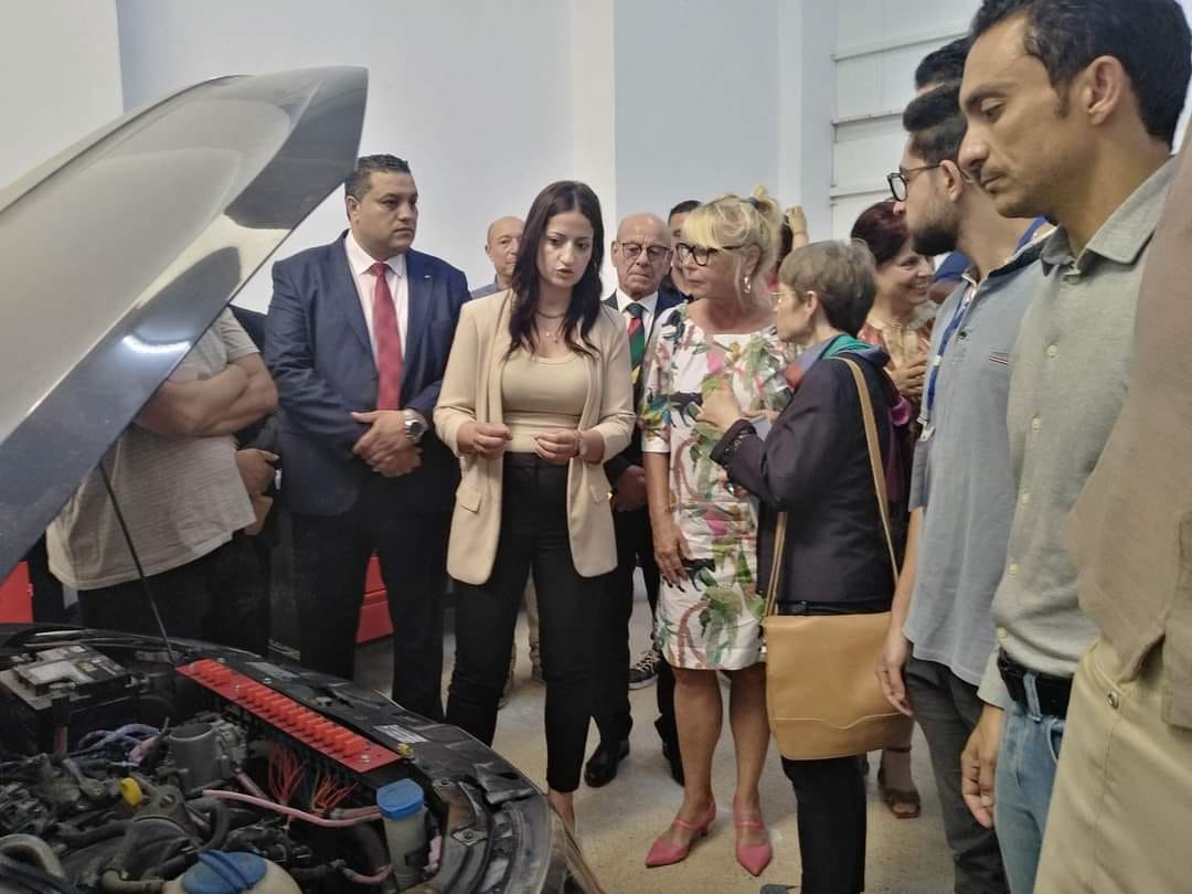 صفاقس : افتتاح مركز التكوين المستمر في اختصاص الميكاترونيك