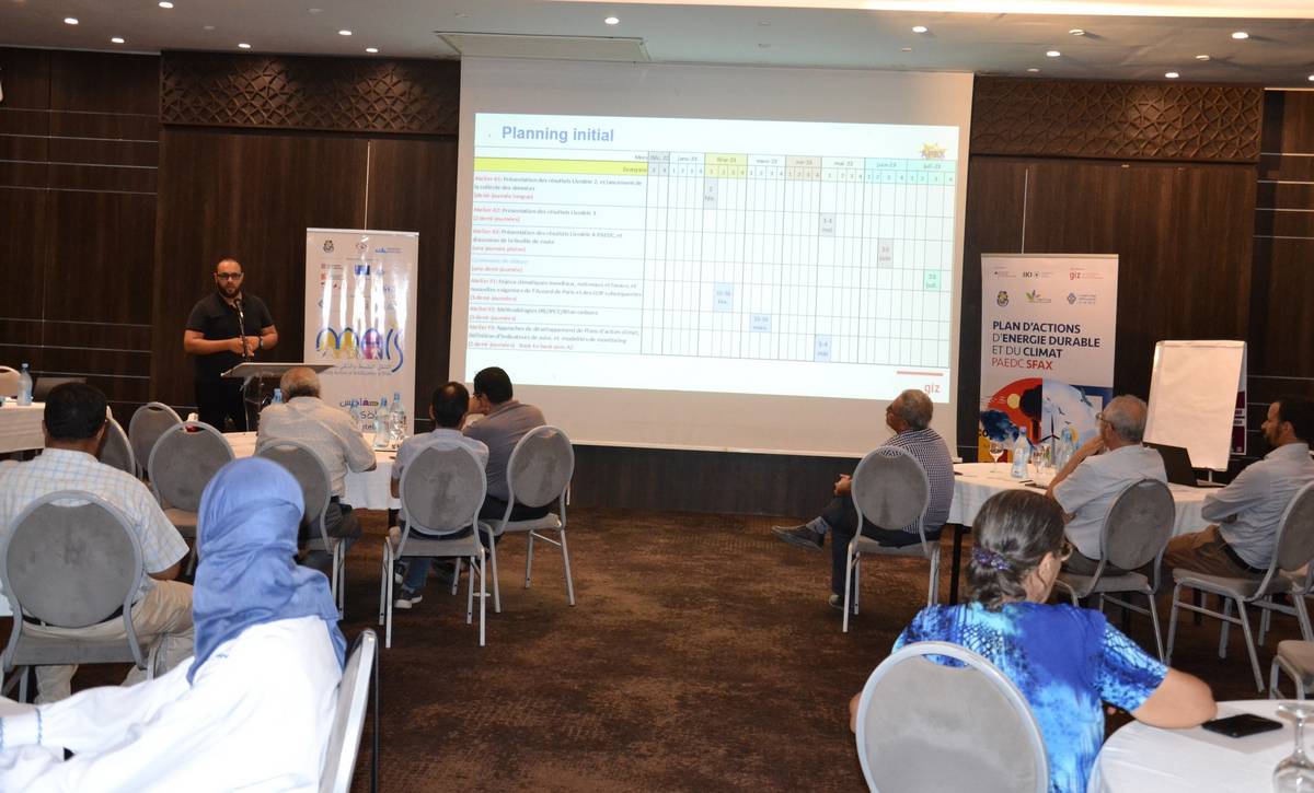 بلدية صفاقس  تنظم ورشة عمل لعرض نتائج خطة العمل المتعلقة بالمناخ والطاقة المستدامة بالجهة
