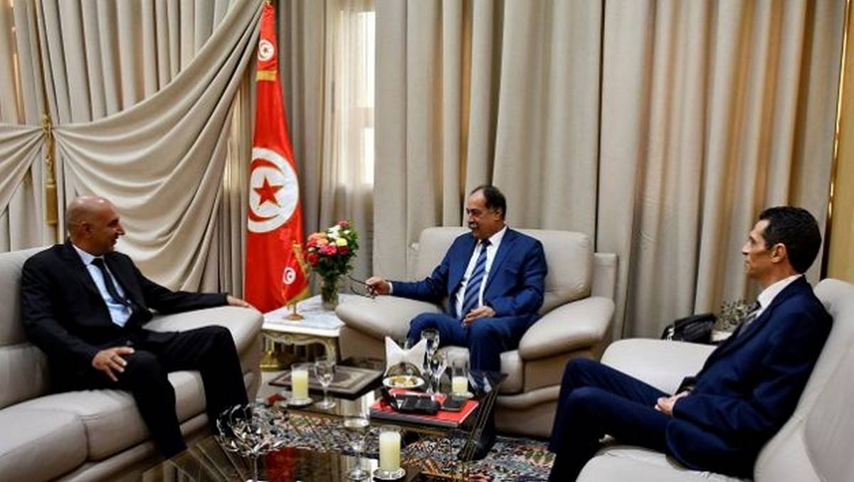 وزير الدّاخليّة يجتمع  برئيس مؤسّسة “فداء”