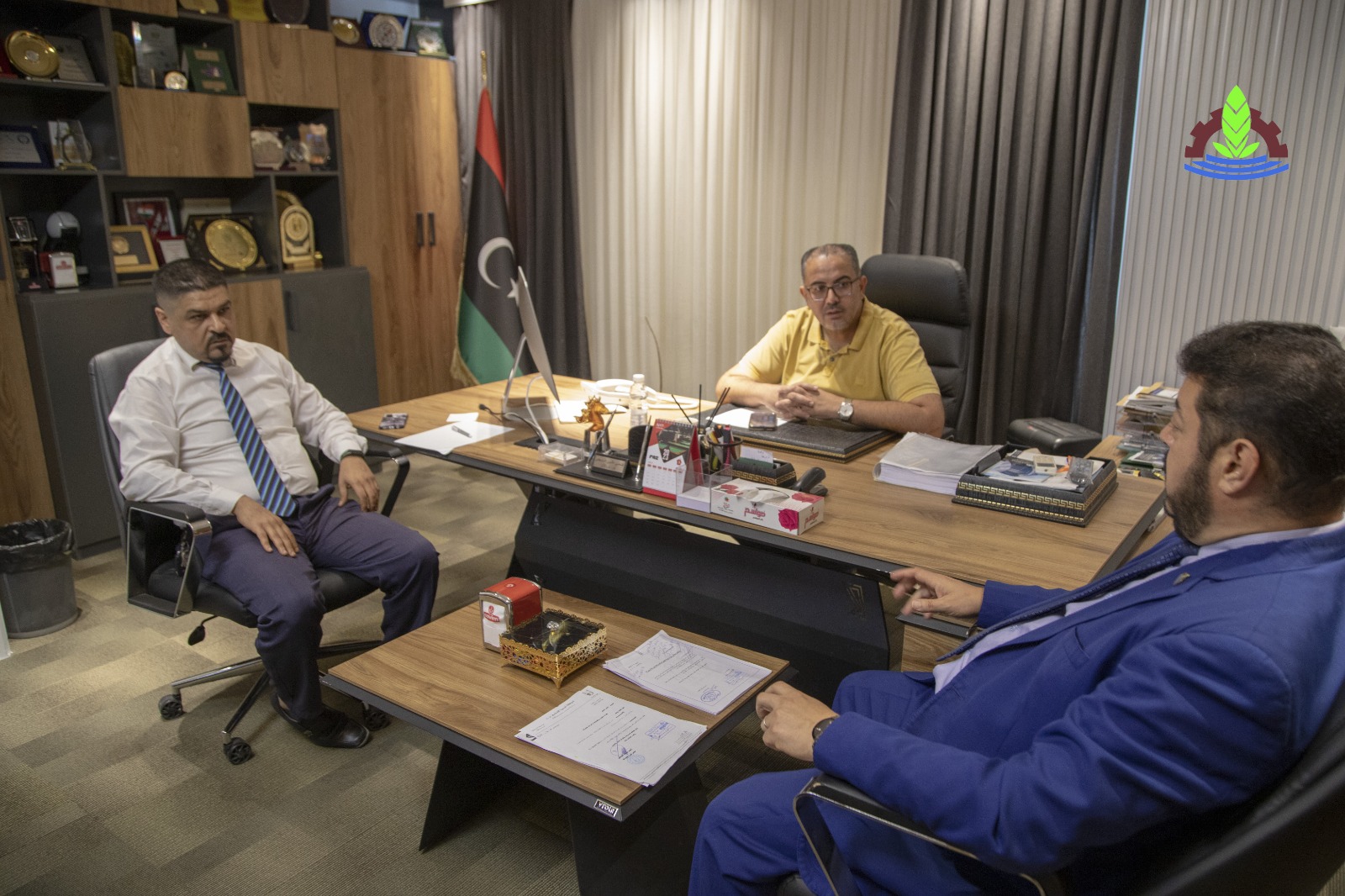 غرفة التجارة والصناعة والزراعة مصراتة تشارك في الصالون المتوسطي للبناء بصفاقس