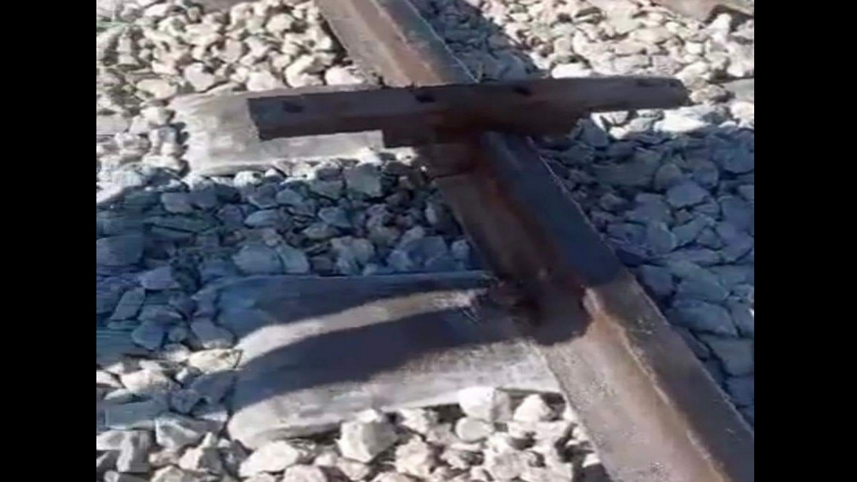 النيابة العمُوميّة بالكاف تحقق في مُلابسات الأعمال التخريبيّة التي طالت السكة الحديدية لكشف لأطراف التي تقفُ وراءها