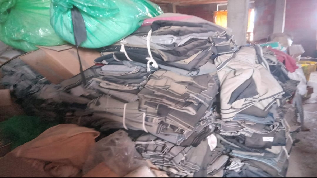 المنيهلة أريانة : الكشف عن ورشة خياطة بدون ترخيص