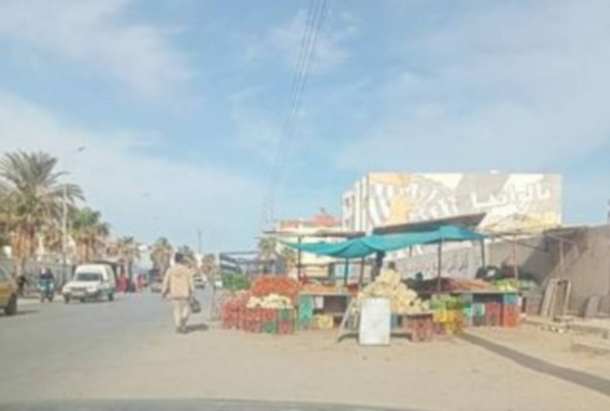 صفاقس : في غياب وعي المواطن و البلدية يصبح المعبد مرتع للانتصاب الفوضوي