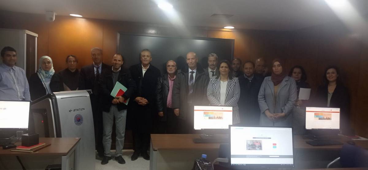 رئاسة الحكومة تنظم  دورة تكوينية حول استعمال المنظومة الإلكترونية للتواصل والتفاعل مع المواطن “