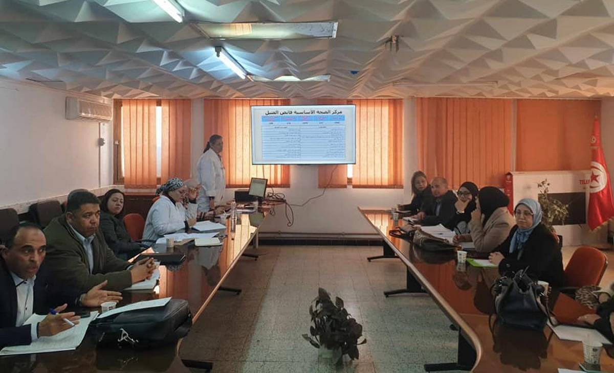 صفاقس: جلسة عمل مع جميع الاطراف الممثلين للدائرتين الصحيتين المحرس و الغريبة