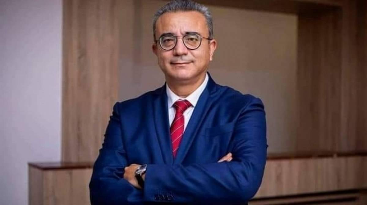 عميد المحامين يتوجّه صحبة فريق قانوني إلى لاهاي لإيداع شكاية بمحكمة الجنايات الدولية