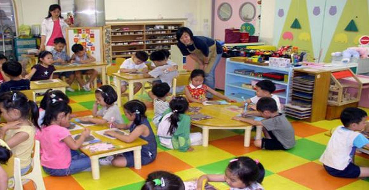 وزيرة الأسرة : انخراط رياض الأطفال الخاصة في برنامج دمج أطفال  التوحد دون المأمول