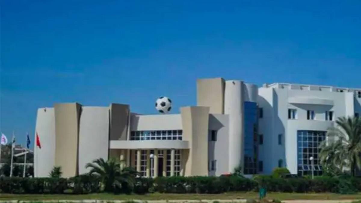 الجامعة التونسية لكرة القدم تسجل عجزا ماليا قدره 5.6 مليون دينار
