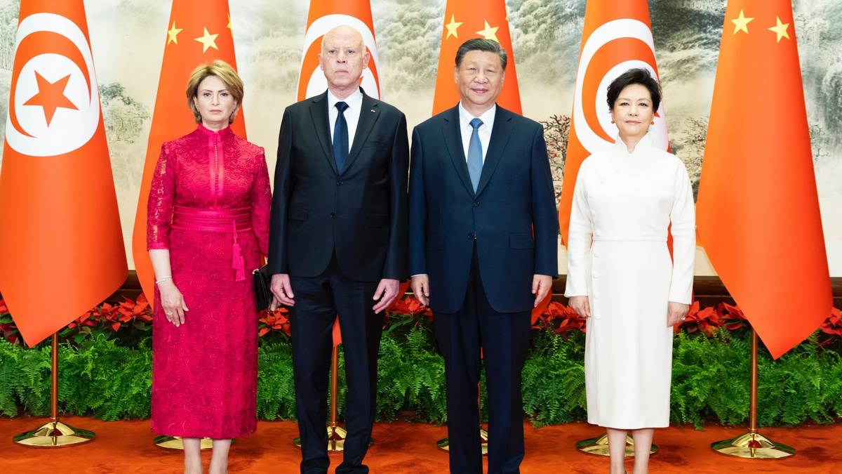 الرئيس الصيني يقيم استقبالا خاصا للرئيس قيس سعيّد
