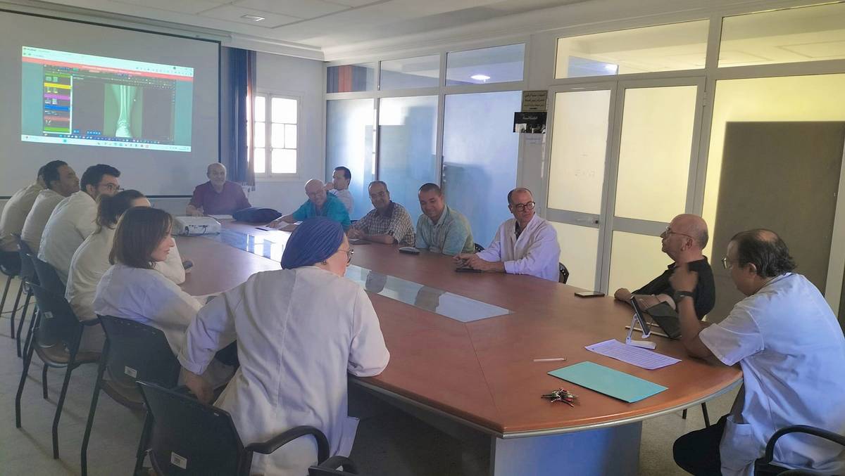 صفاقس: اجتماع للجنة متابعة الرقمنة بالمستشفى الجامعي الحبيب بورقيبة