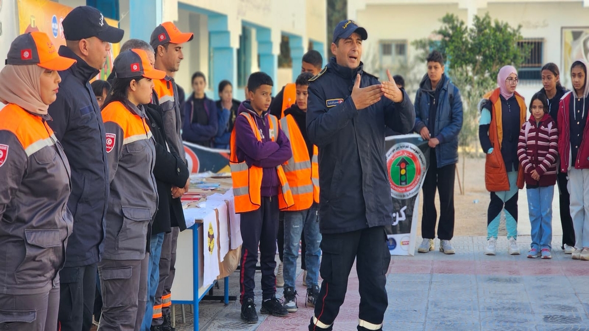 يوم مفتوح حول التوقي من حوادث الطرقات بالمحيط المدرسي