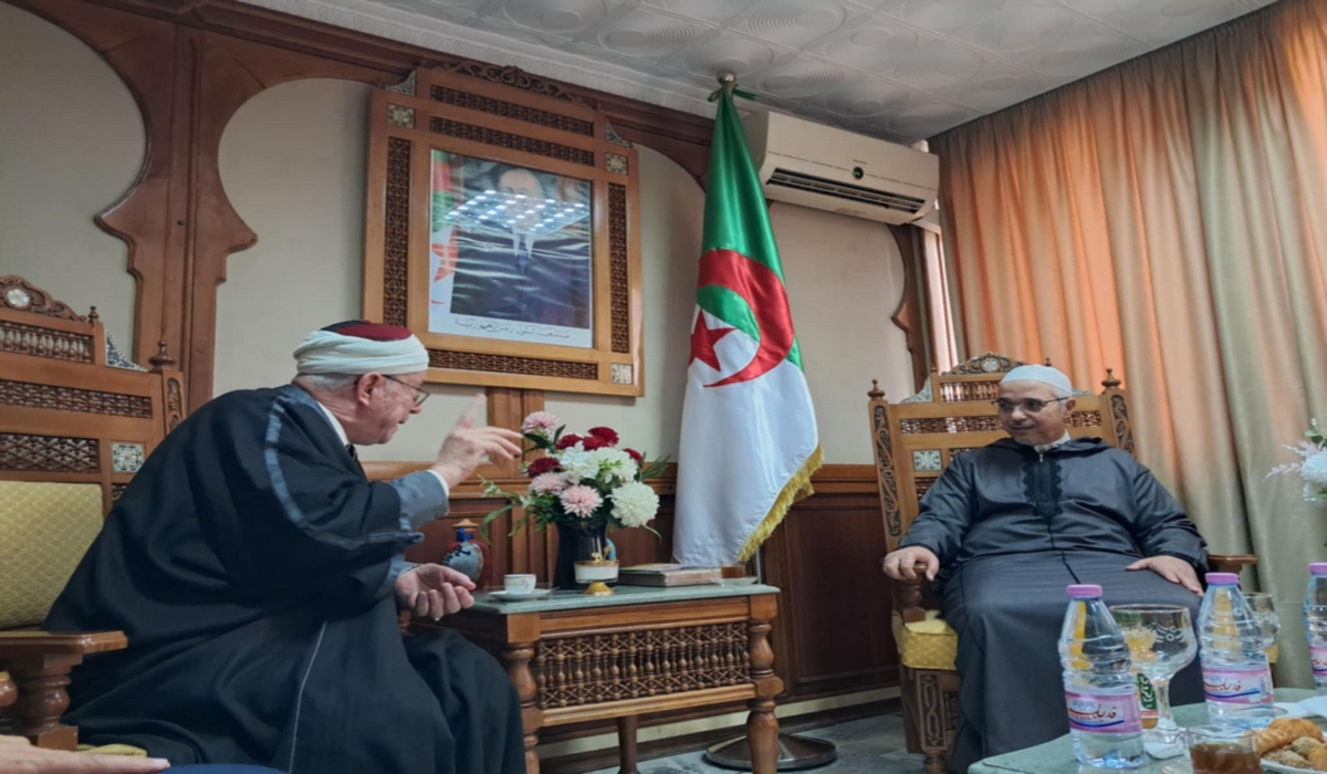 مفتي الجمهورية التونسية في زيارة الى الجزائر