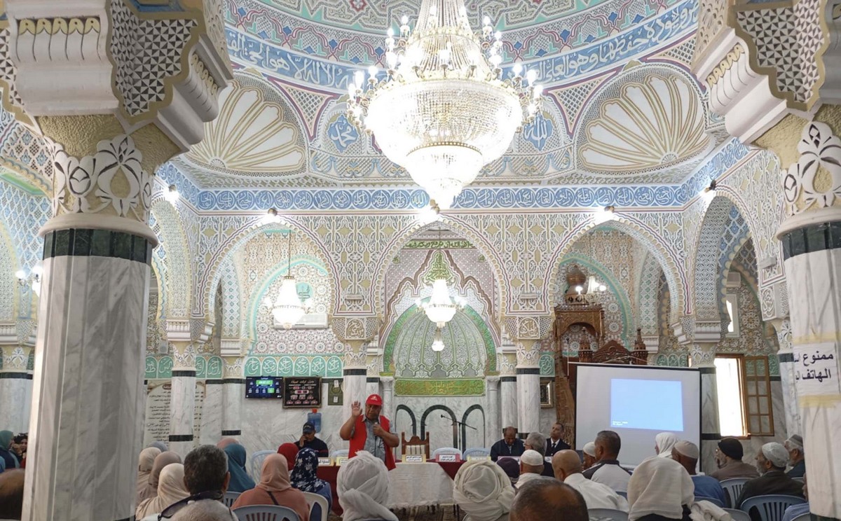 توزر : تنظيم اليوم الجهوي للحجيج لفائدة 98 حاجا وحاجة