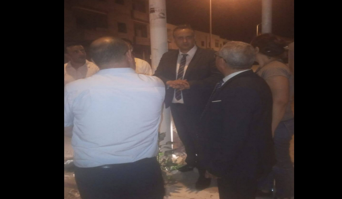 صفاقس الوالي يُتابع عملية صيانة التنوير العمومي بقرمدة