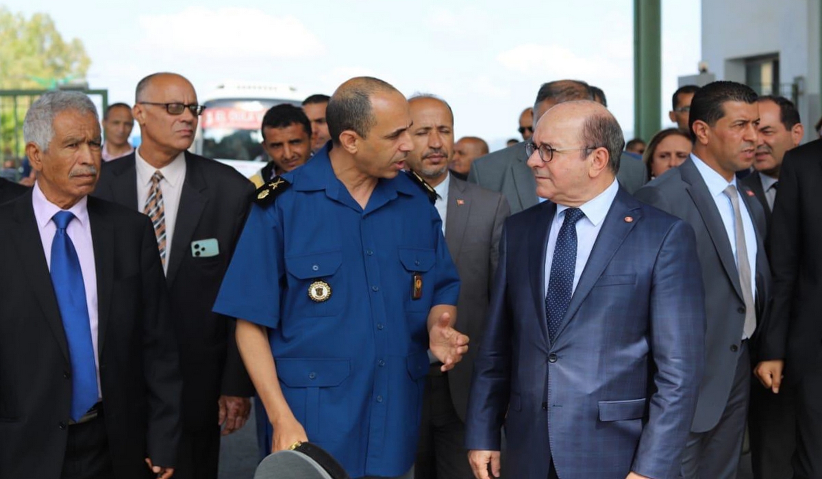 وزير السياحة يؤدي زيارة عمل إلى ولاية جندوبة ويشرف على انطلاق فعاليات الأيام المفتوحة للتكوين في مهن السياحة