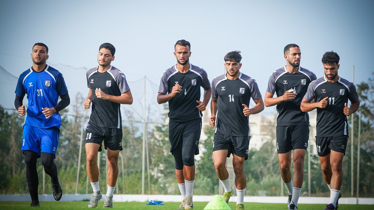 النادي الصفاقسي: الاحباء يطالبون الهيئة بايضاح حقيقة رفع المنع من الانتداب