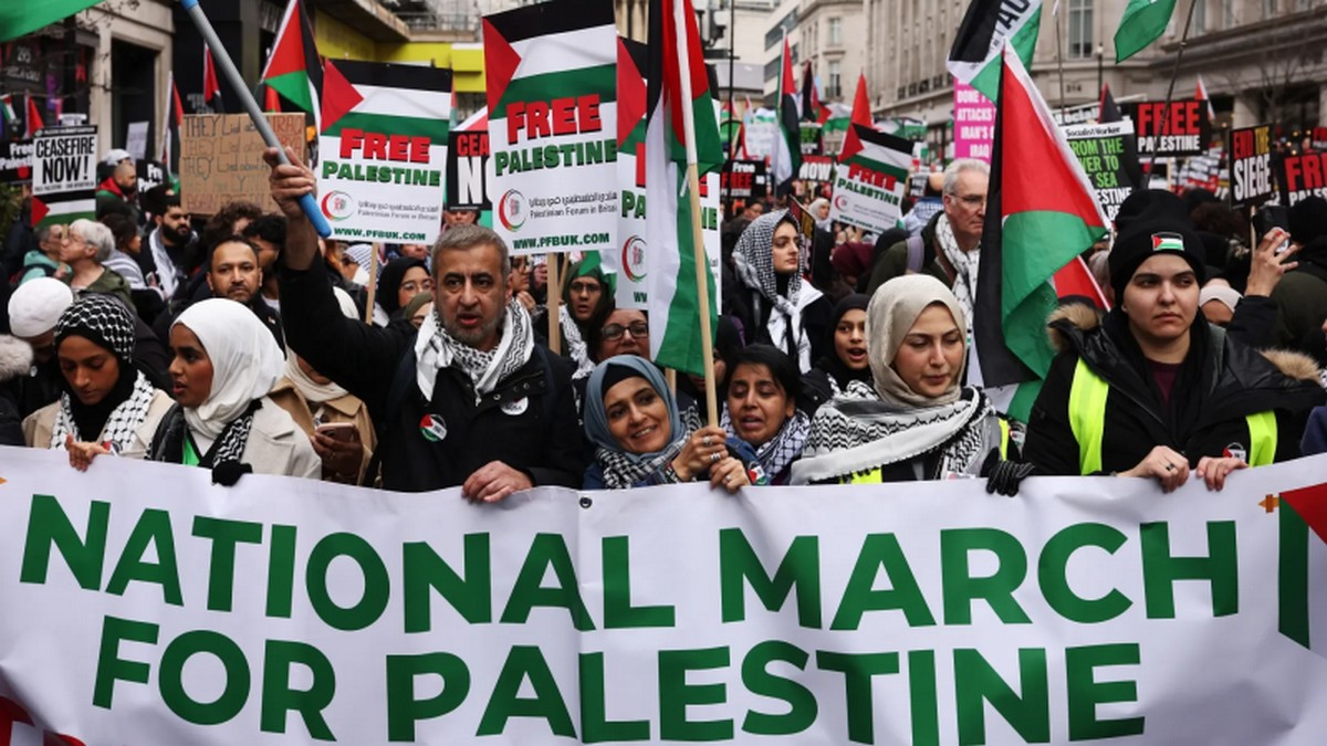 60 نائبا من حزب العمال البريطاني يطالبون بالإعتراف الفوري بفلسطين
