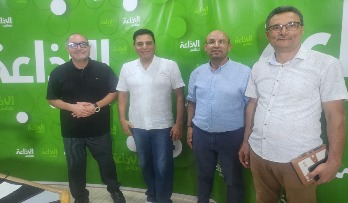 إذاعة صفاقس تستضيف هيئة مهرجان صفاقس الدولي في الدورة 45