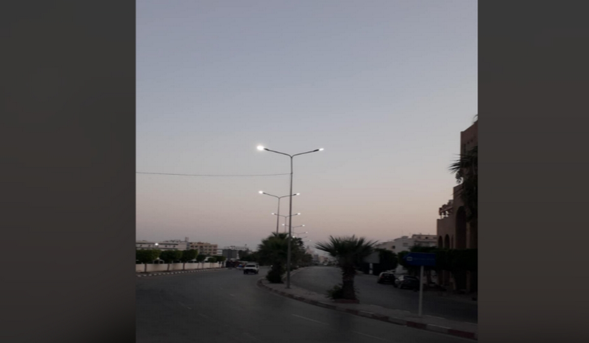 صفاقس : الإنارة تشتغل ليلا ونهارا