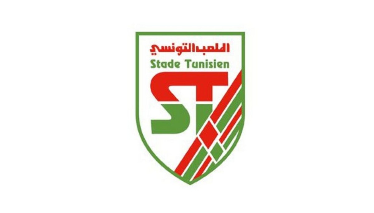 الملعب التونسي يحتج بشدّة على أداء طاقم التحكيم الكارثي لمباراة السوبر