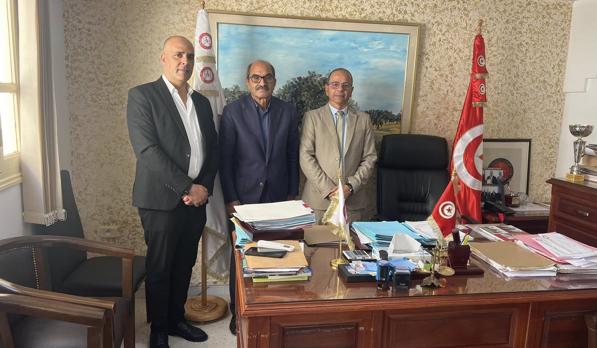 الاستاذ رامي  المدلّل يتسلم  مهام رئاسة الفرع الجهوي للمحامين بصفاقس