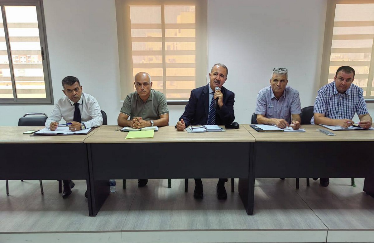 المندوب الجهوي للتربية بصفاقس 2 يشرف على جلسة عمل مخصصة  للعودة المدرسية