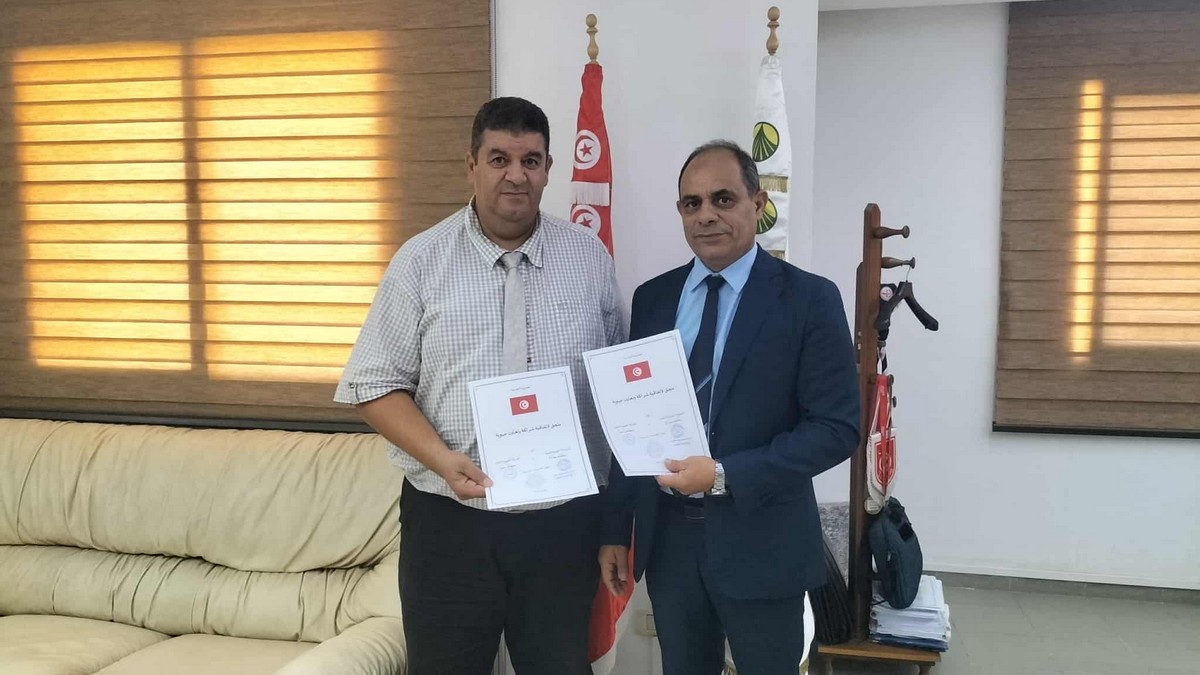 إمضاء تمديد إتفاقية شراكة وتعاون بين السوريتراس ومندوبيتي التربية بصفاقس