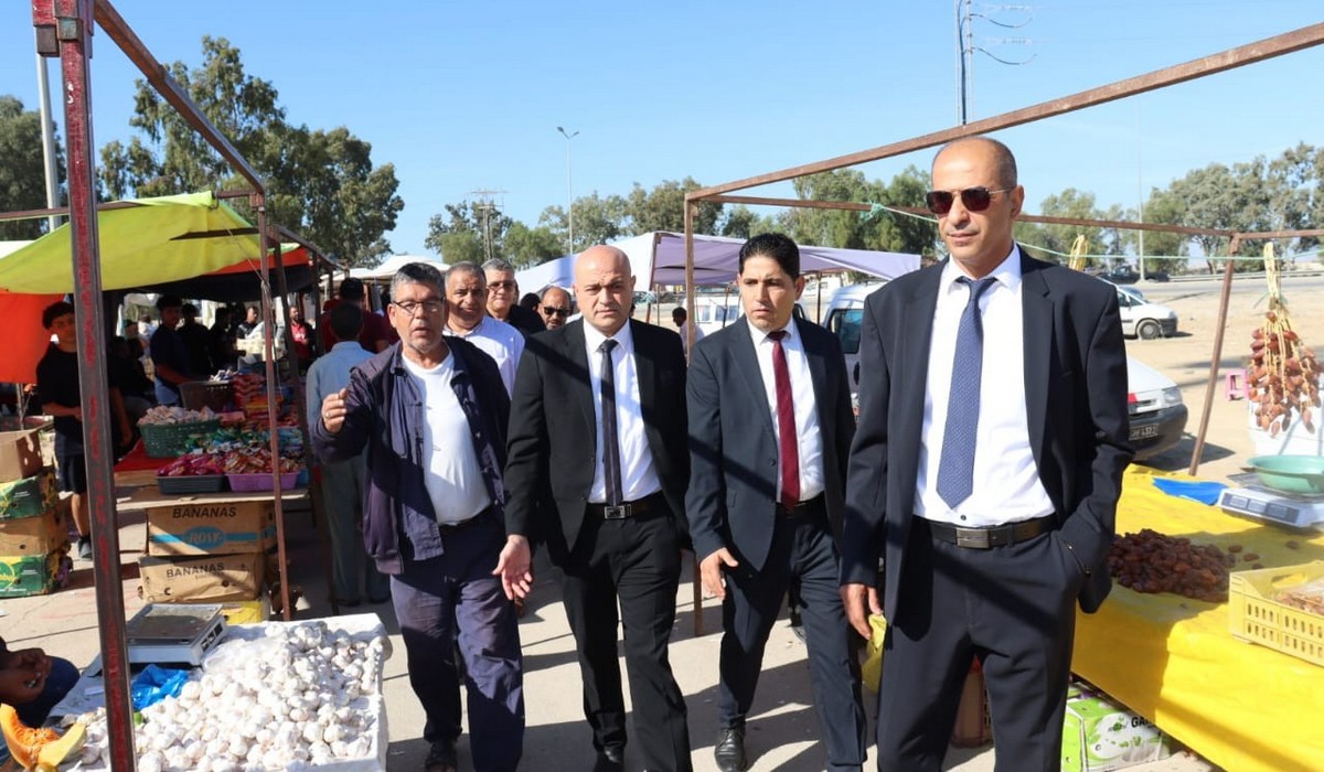 نقلة السوق الأسبوعية بالقيروان إلى محيط الملعب البلدي حمدة العواني