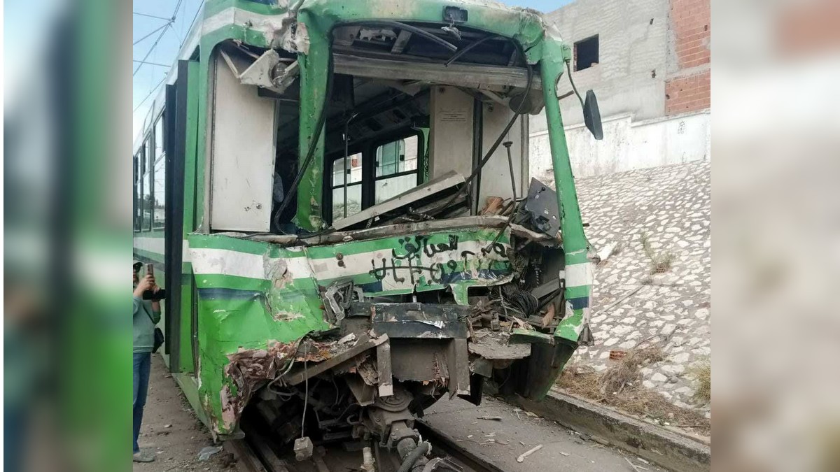 حادث عربتي مترو على مستوى منطقة مفتاح سعد الله بالعاصمة،شركة نقل تونس توضّح