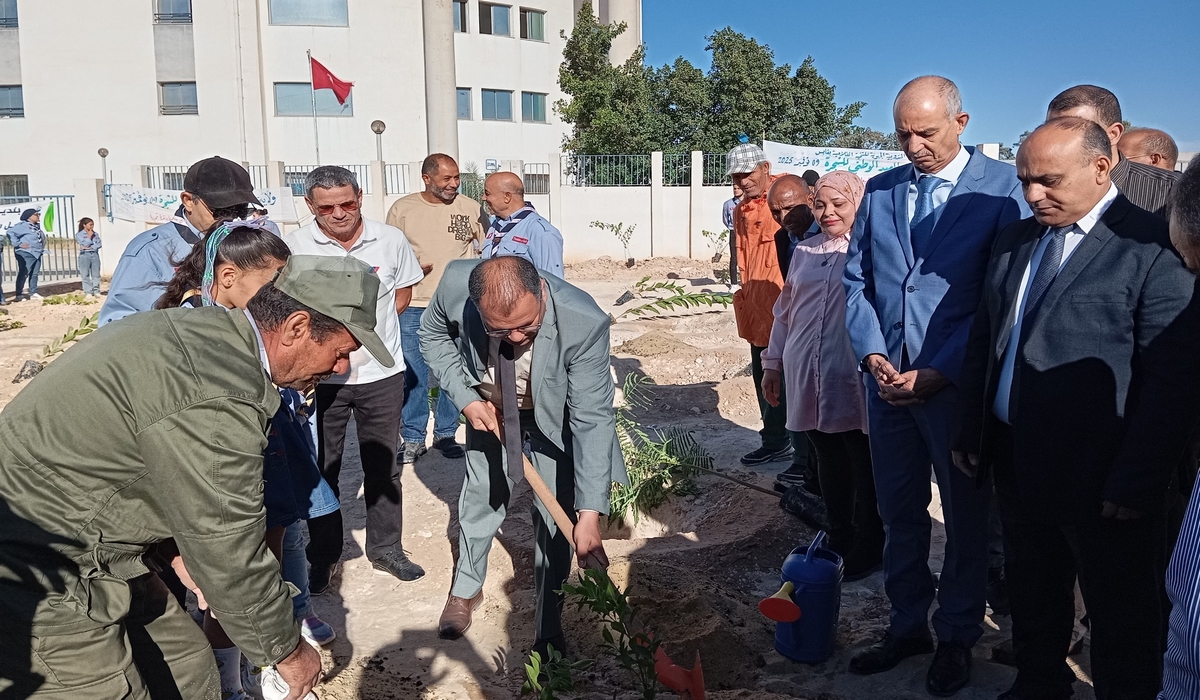 قابس تحتفل  بالعيد الوطني للشجرة