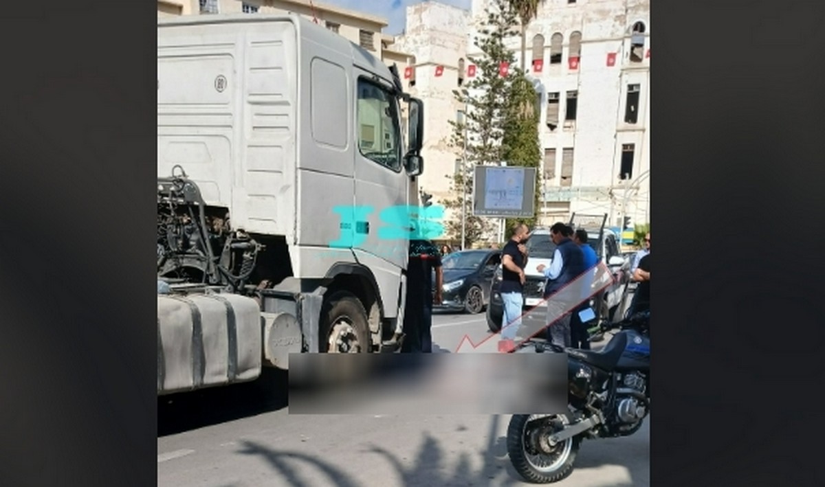 صفاقس : الشاحنات الثقيلة تزهق الارواح في  باب  بحر ..من المسؤول