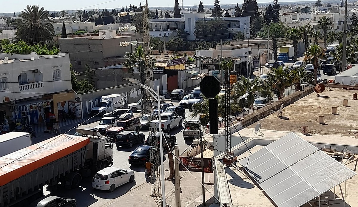 صفاقس : اختناق مروري  جديد كل  مساء  السبت ببوزيان والمناطق المجاورة