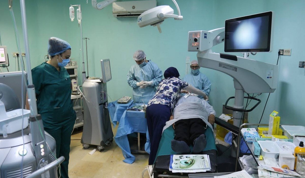 ڨفصة تتألّق بمبادرة صحية: أكثر من 100 عملية عيون مجانية ..أشرف المذيوب