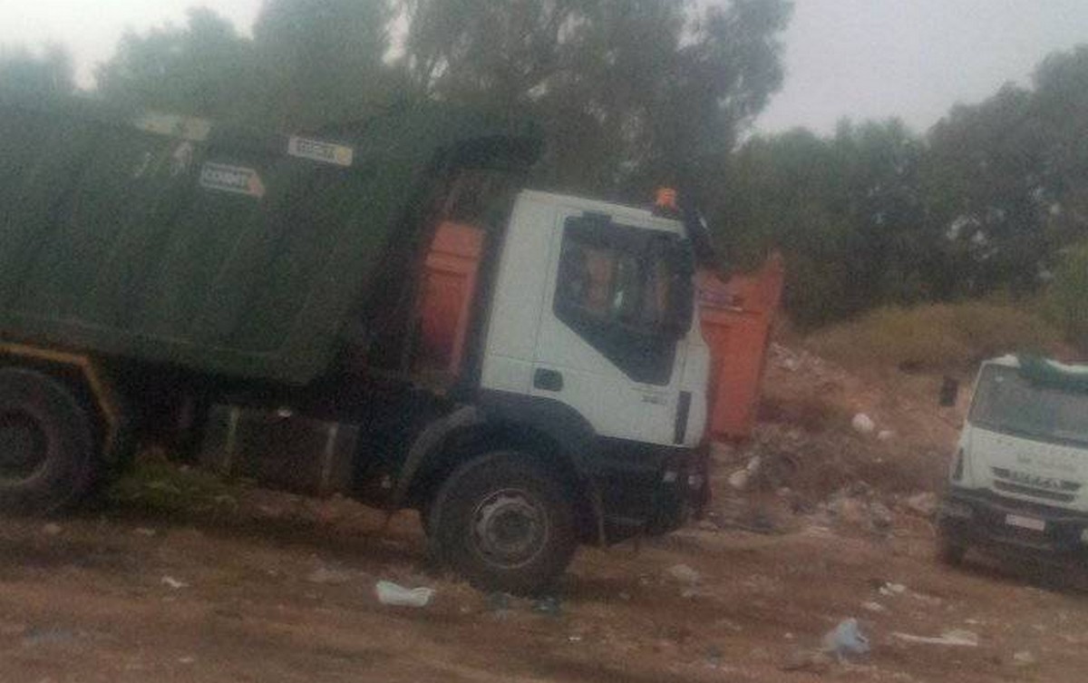 صفاقس : بعد  تنظيف جوانب واد المعو ..متى سيتم  تركيز الانارة العموميّة