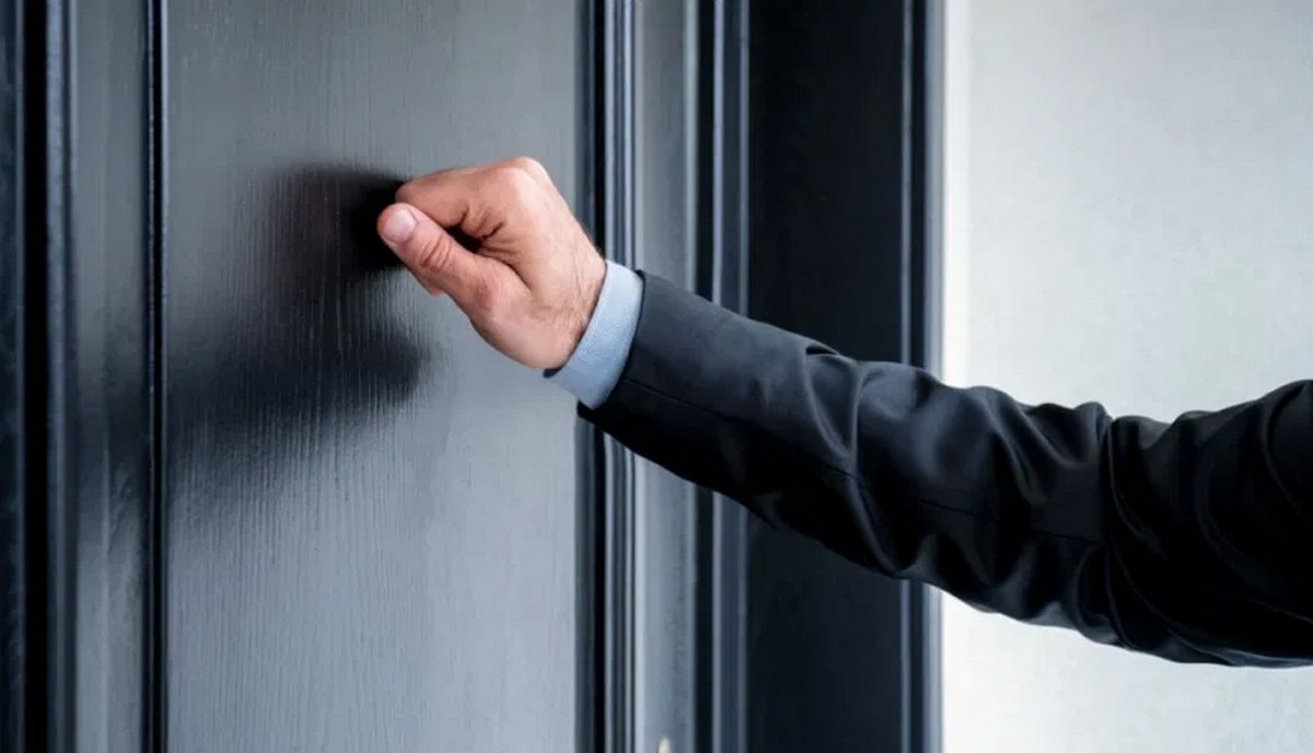 صفاقس : احذروا هؤلاء ...منحرفون يدّعون انهم  اعوان احصاء