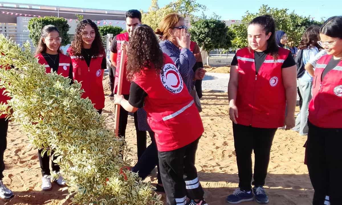 بلديّة ساقية  الزيت تحتفل بعيد  الشجرة