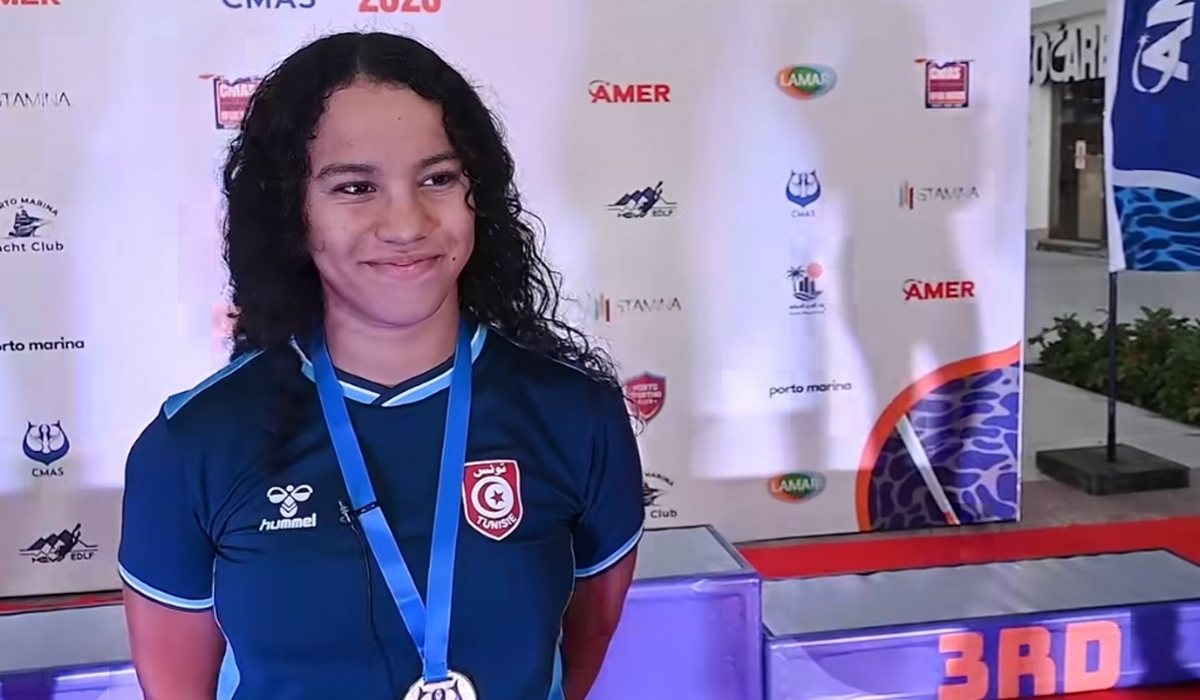 كأس العالم للسباحة بالزعانف- أبو ظبي: سارة بن احمد تحرز ذهبية سباق 400م زعانف ثنائية