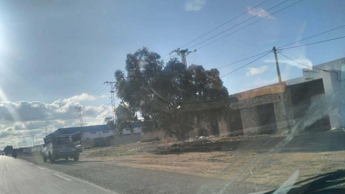 صفاقس : تشكّيات من بركاجات في طريق المهدية من كلم 11 الى الكلم 16