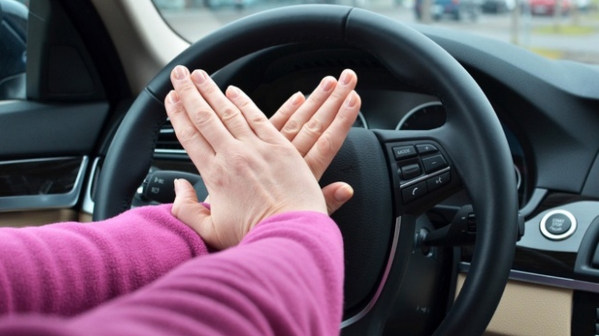 صفاقس : إفراط في إستعمال المُنبه لدى بعض سواق السيارات