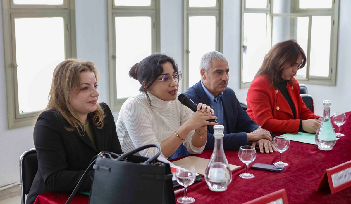 دورة تكوينية لفائدة وكلاء المقابيض  بالمؤسسات الثقافية بولاية صفاقس