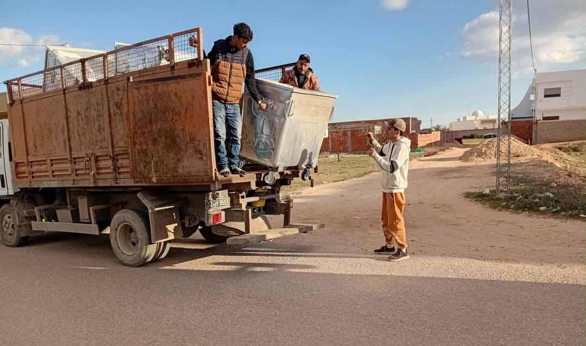 صفاقس ساقية الزيت انطلاق عملية تغيير وتكثيف الحاويات