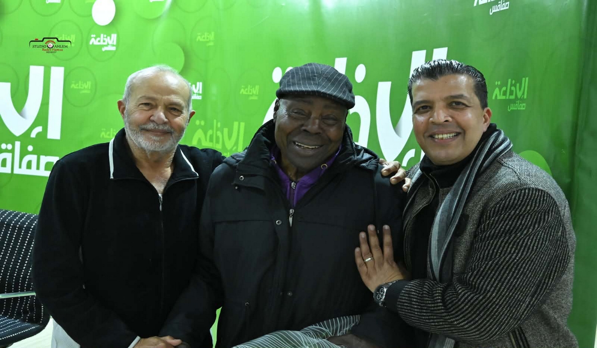إذاعة صفاقس وتكريم خاص لأسطورة القدم التونسية محمد سحنون في برنامج المُتألق مهدي قاسم