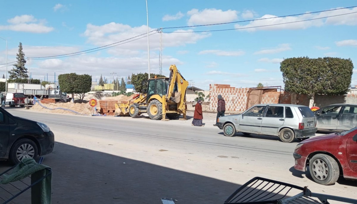 صفاقس: تشكيات  من  بطئ شديد في  انجاز أشغال الصُوناد